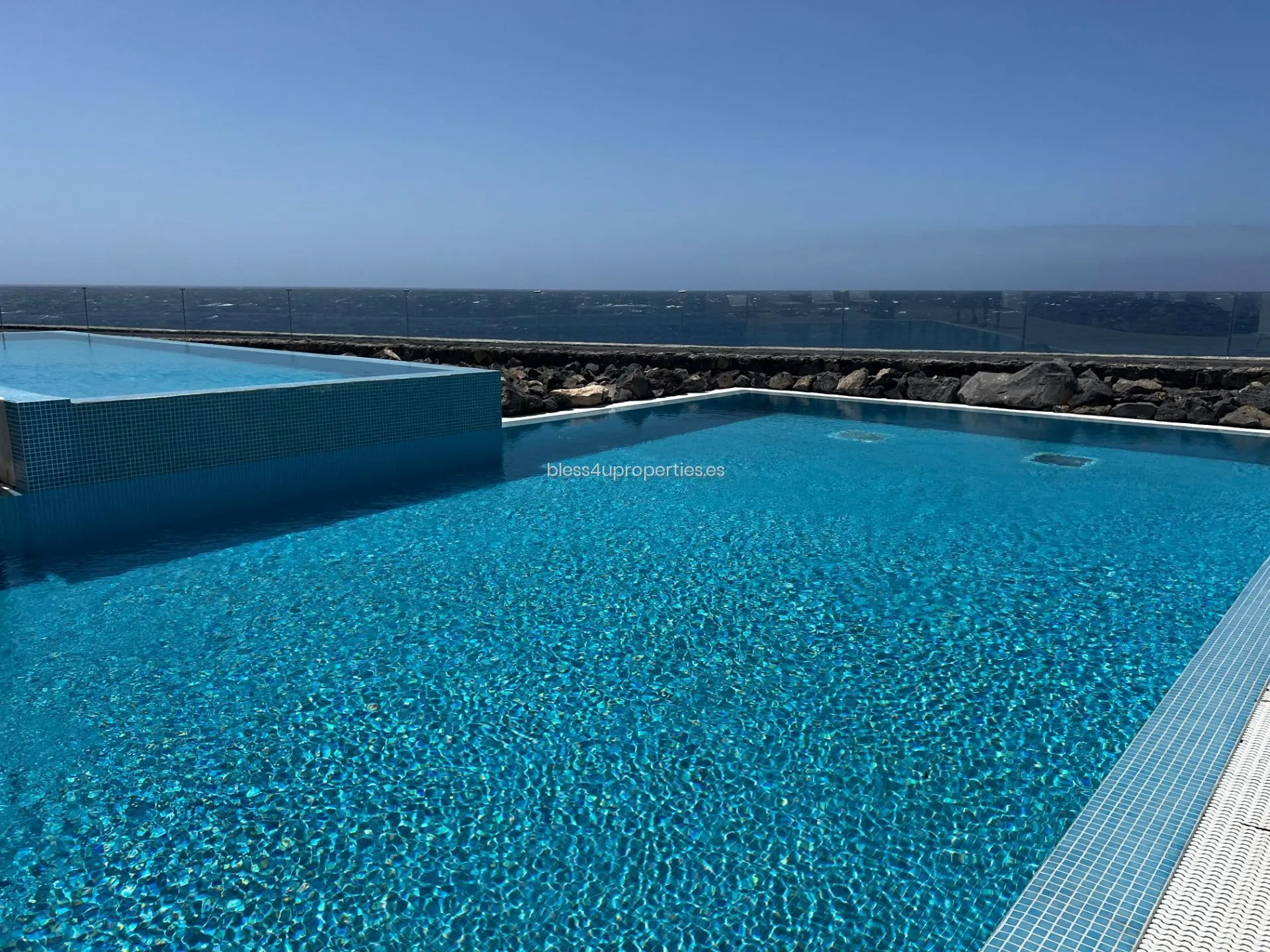 Luxe zeezicht appartement in Costa del Silencio, Las Galletas
