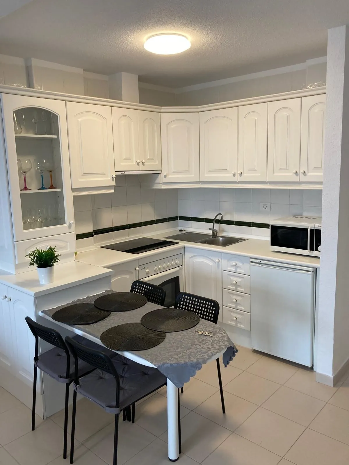 Gerenoveerd appartement in Balcon del Mar in Costa del Silencio, beeld 6